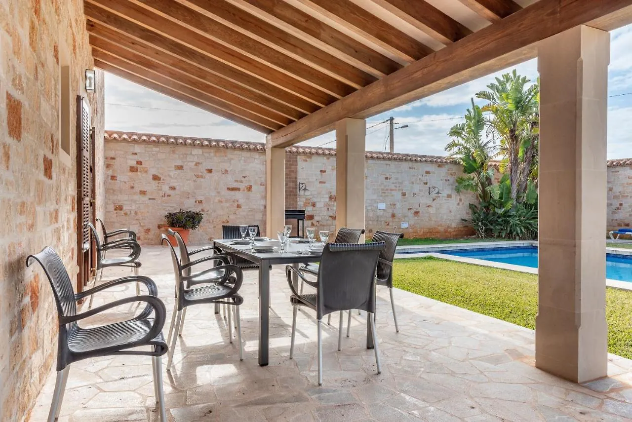Finca Sa Bassa Des Castellet By Mallorca House Rent Llombarts España