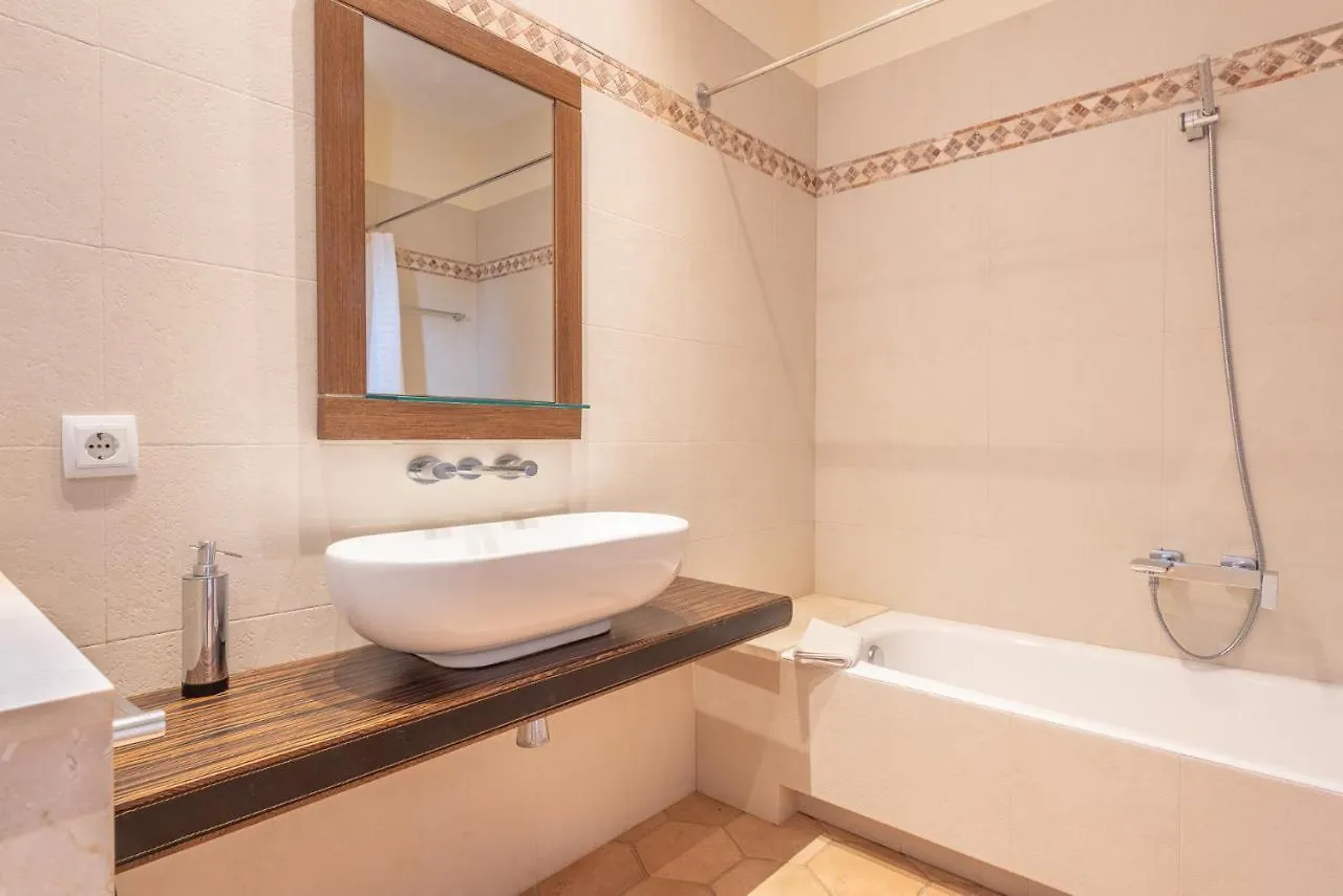 Finca Sa Bassa Des Castellet By Mallorca House Rent Llombarts 0*,  Spanyolország