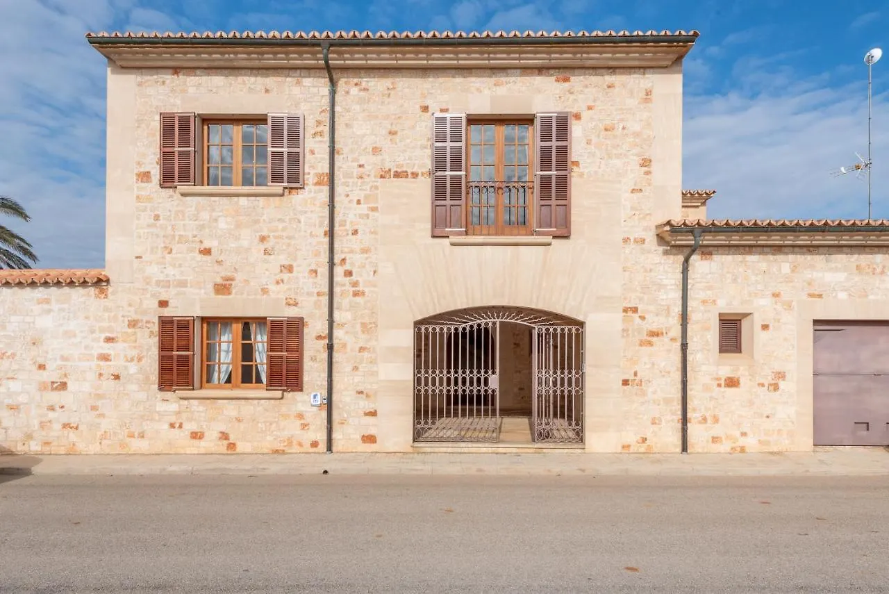Finca Sa Bassa Des Castellet By Mallorca House Rent Llombarts