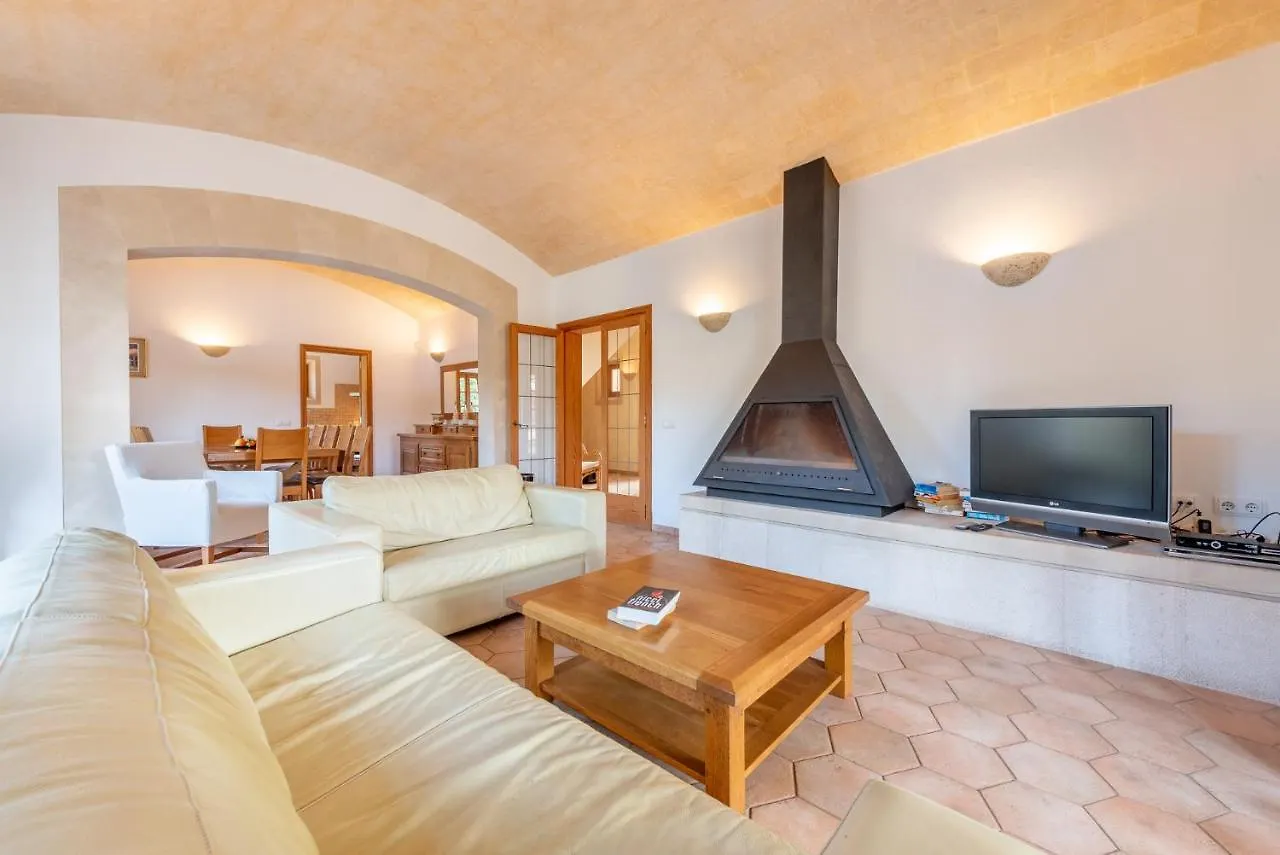 Finca Sa Bassa Des Castellet By Mallorca House Rent Llombarts